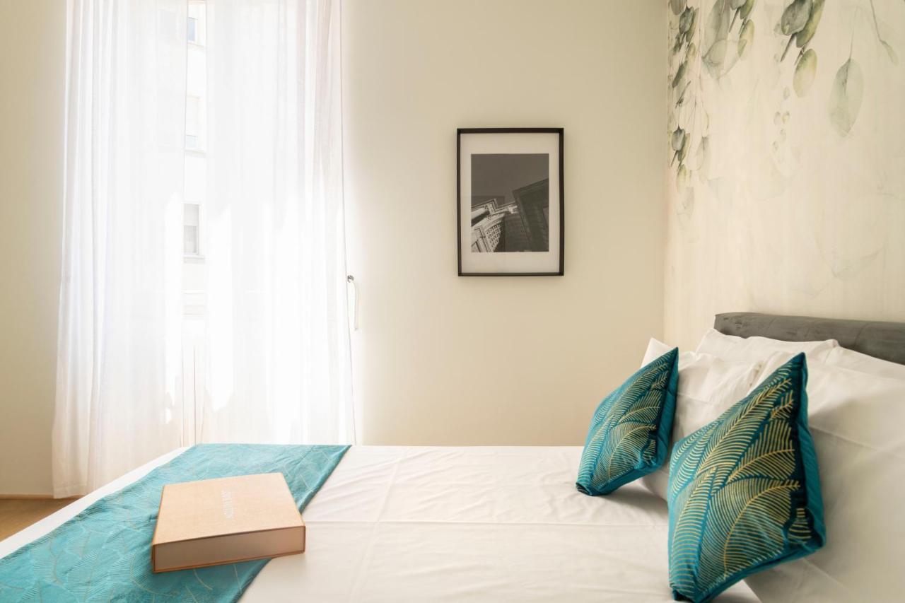 Heart Milan Apartments Duomo District ภายนอก รูปภาพ